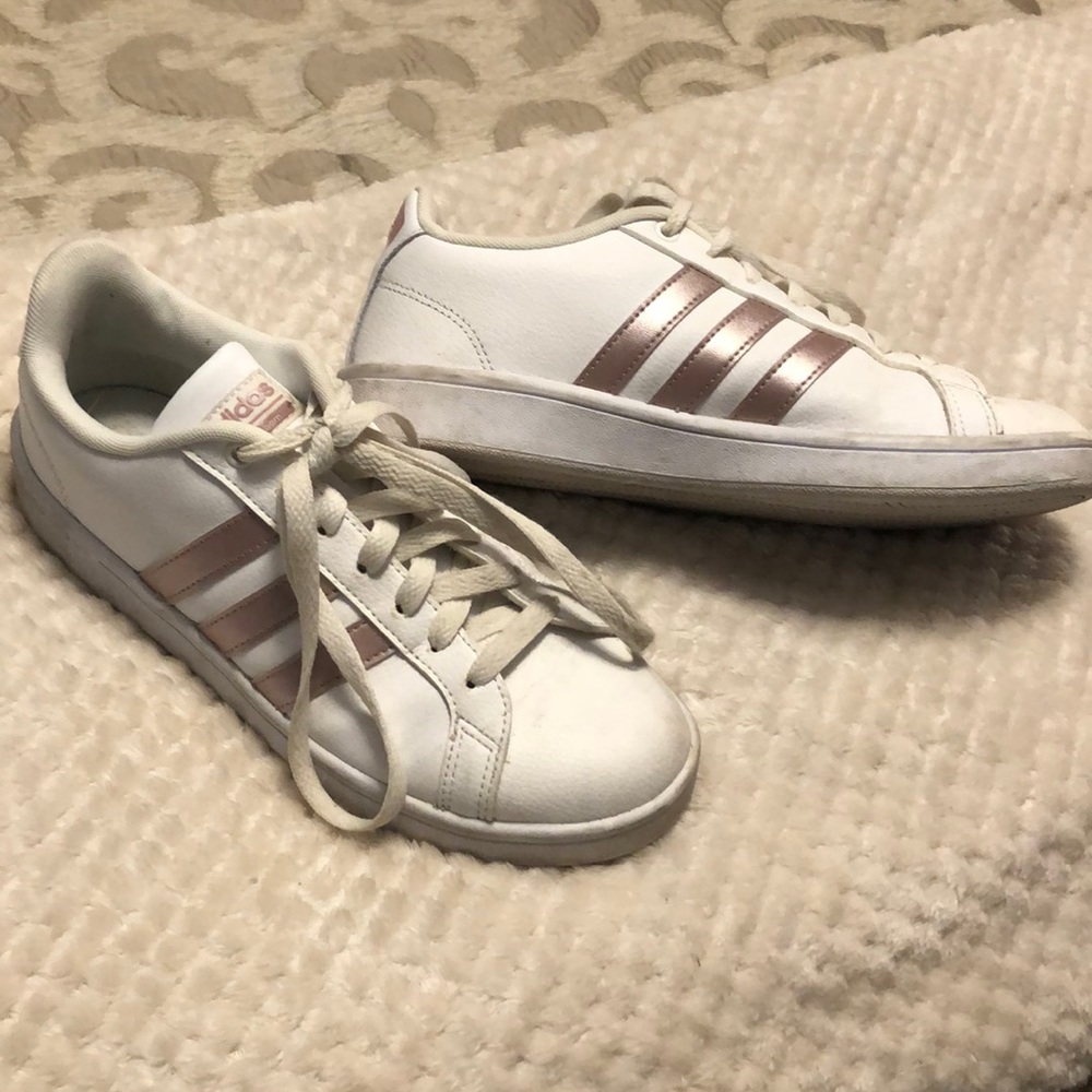 Adidas ortho light float sneakers